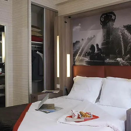 Apart-hotel Adagio Opera 4*