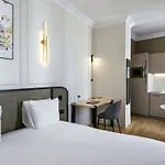 Adagio Opera Hotel apartamentowy