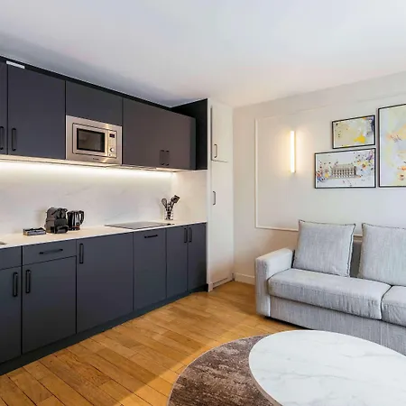 アパートホテル アダージョ オペラ 4*