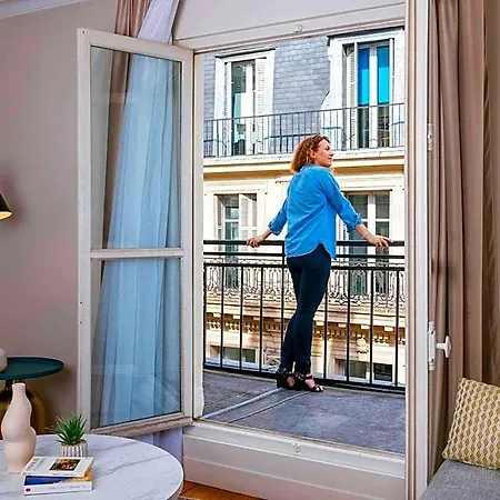 Lejlighedshotel Adagio Opera 4*