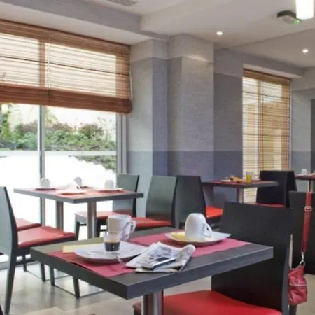 아파트호텔 아다지오 오페라