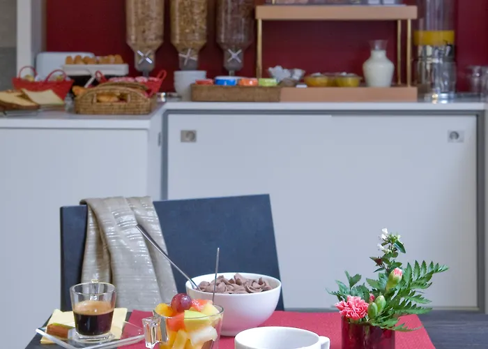 Adagio Opera Apart-hotel