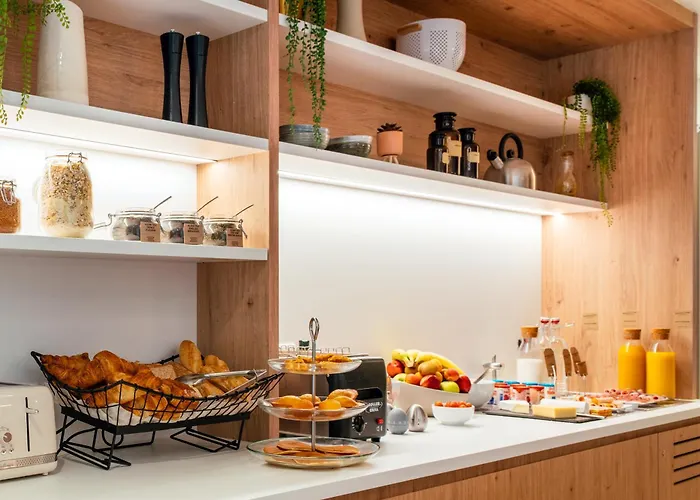 Apart-hotel Adagio Opera 4*