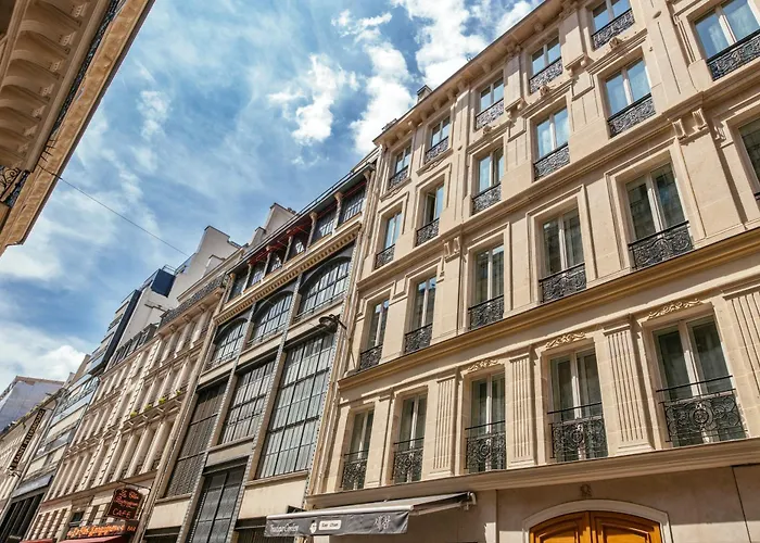 Apart-hotel Adagio Opera Paris