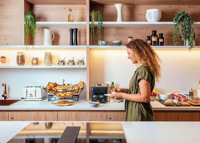 أداغيو أوبرا الفندقية مع خدمة ذاتية