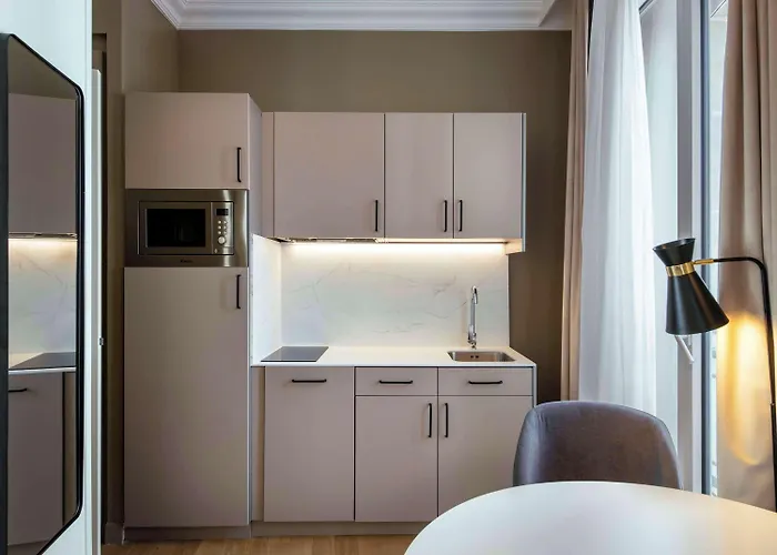 Apartmanhotel Adagio Opera 4*