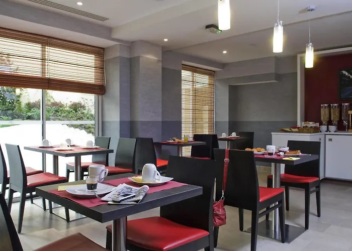 巴黎歌剧院阿德吉奥公寓酒店 公寓式酒店 4*