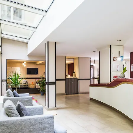 Adagio Opera Hotel apartamentowy