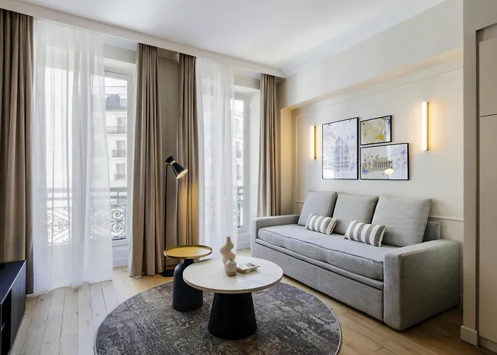 Adagio Opera Aparthotel Paris