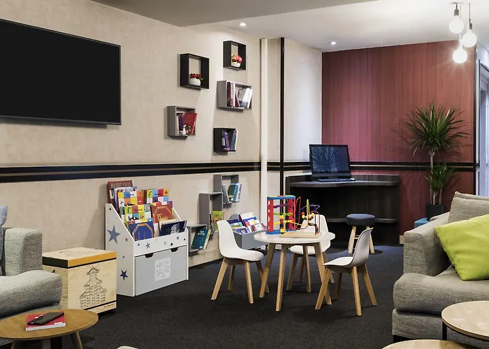 Adagio Opera Aparthotel